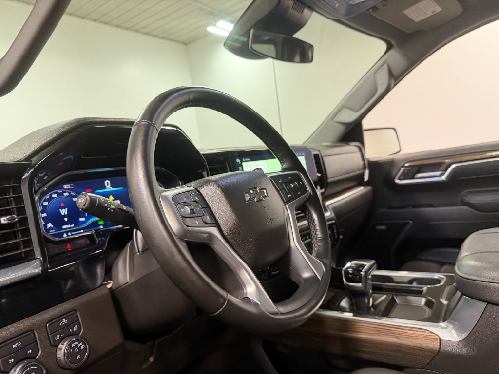Used 2025 Chevrolet Silverado 1500 RST w/ Convenience Package II AWD/4WD image 74