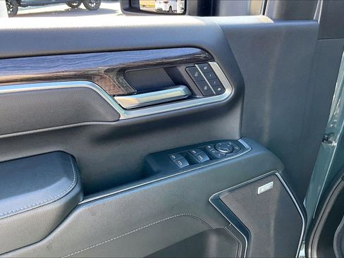 Used 2025 Chevrolet Silverado 3500 LTZ w/ Trail Boss Package image 20