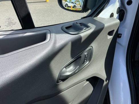 Used 2025 Ford Transit 250 Low Roof w/ Exterior Upgrade Package RWD image 13