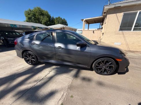 Used 2021 Honda Civic Sport image 6