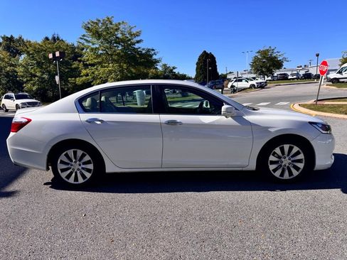 Used 2014 Honda Accord EX-L image 2