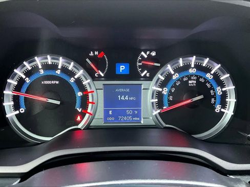 Used 2015 Toyota 4Runner SR5 image 23