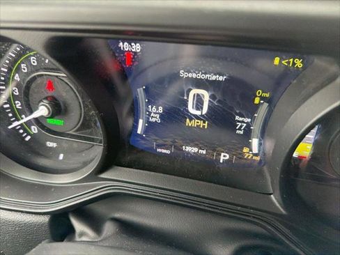 Certified 2025 Jeep Wrangler Unlimited Sahara AWD/4WD image 13