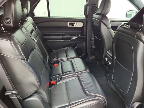 Used 2020 Ford Explorer ST w/ ST Street Pack image 25