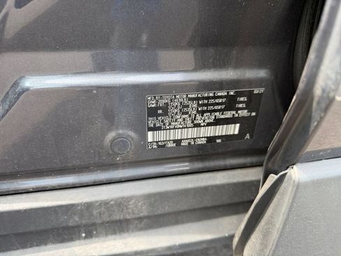 Used 2021 Toyota RAV4 XLE FWD image 27