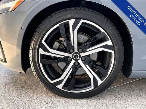 Certified 2024 Volvo S60 B5 Plus image 11