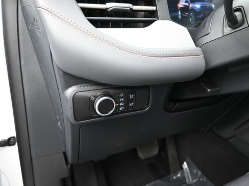 New 2026 Ford Explorer Active image 13