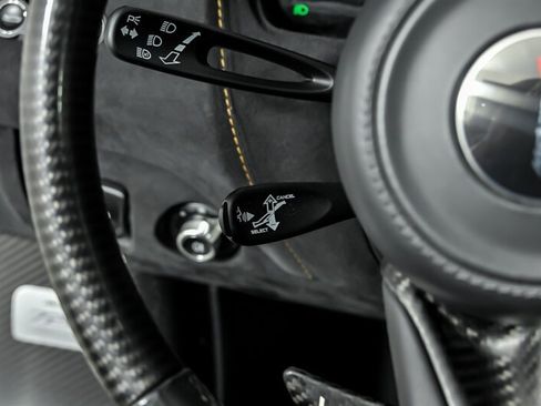 Used 2018 McLaren 720S Performance RWD image 25