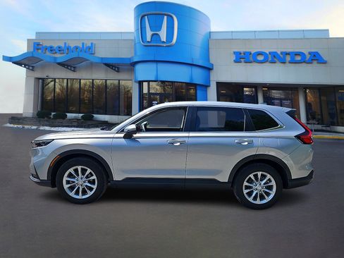 Used 2025 Honda CR-V EX image 4