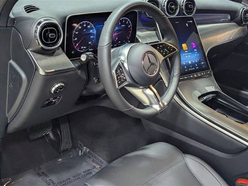 Used 2026 Mercedes-Benz GLC 300 image 10