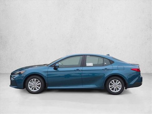 New 2026 Toyota Camry LE FWD image 5