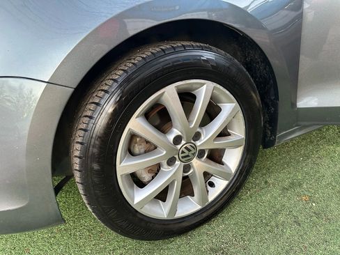 Used 2012 Volkswagen Jetta SE image 39