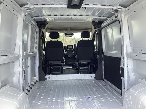 New 2026 RAM ProMaster 1500 w/ Convenience Group image 18