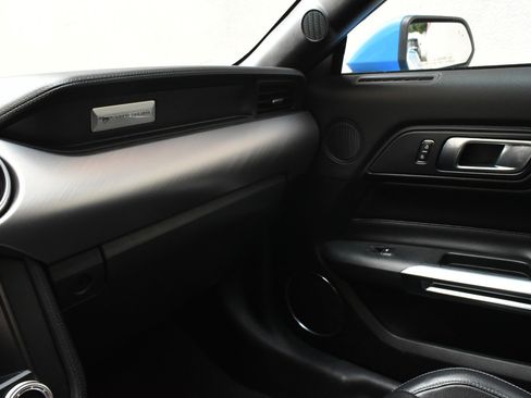 Used 2022 Ford Mustang Premium RWD image 28