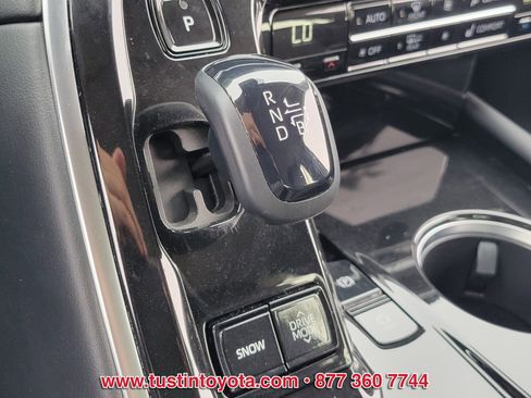 Certified 2024 Toyota Mirai XLE w/ Advanced Technology Package image 23