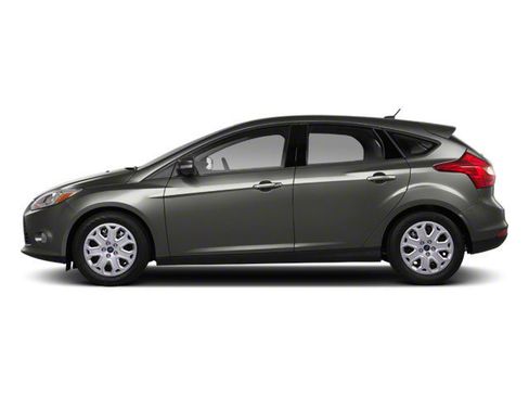 Used 2013 Ford Focus Titanium w/ Titanium Handling Pkg image 3