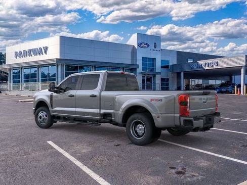 New 2026 Ford F350 XL w/ STX Appearance Package AWD/4WD image 4