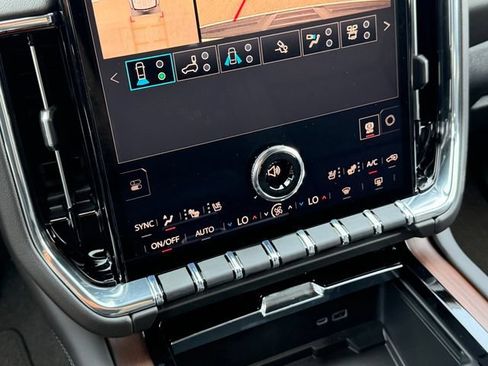 New 2026 GMC Yukon Denali RWD image 15