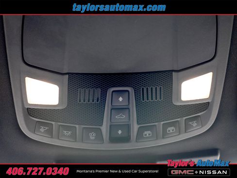 Used 2021 Ford F350 Platinum w/ Tremor Off-Road Package AWD/4WD image 38