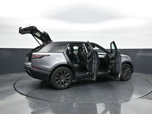 Used 2023 Land Rover Range Rover Velar S AWD/4WD image 44