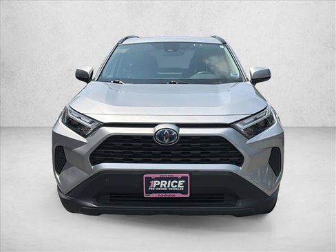 Used 2023 Toyota RAV4 XLE w/ Convenience Package AWD/4WD image 2