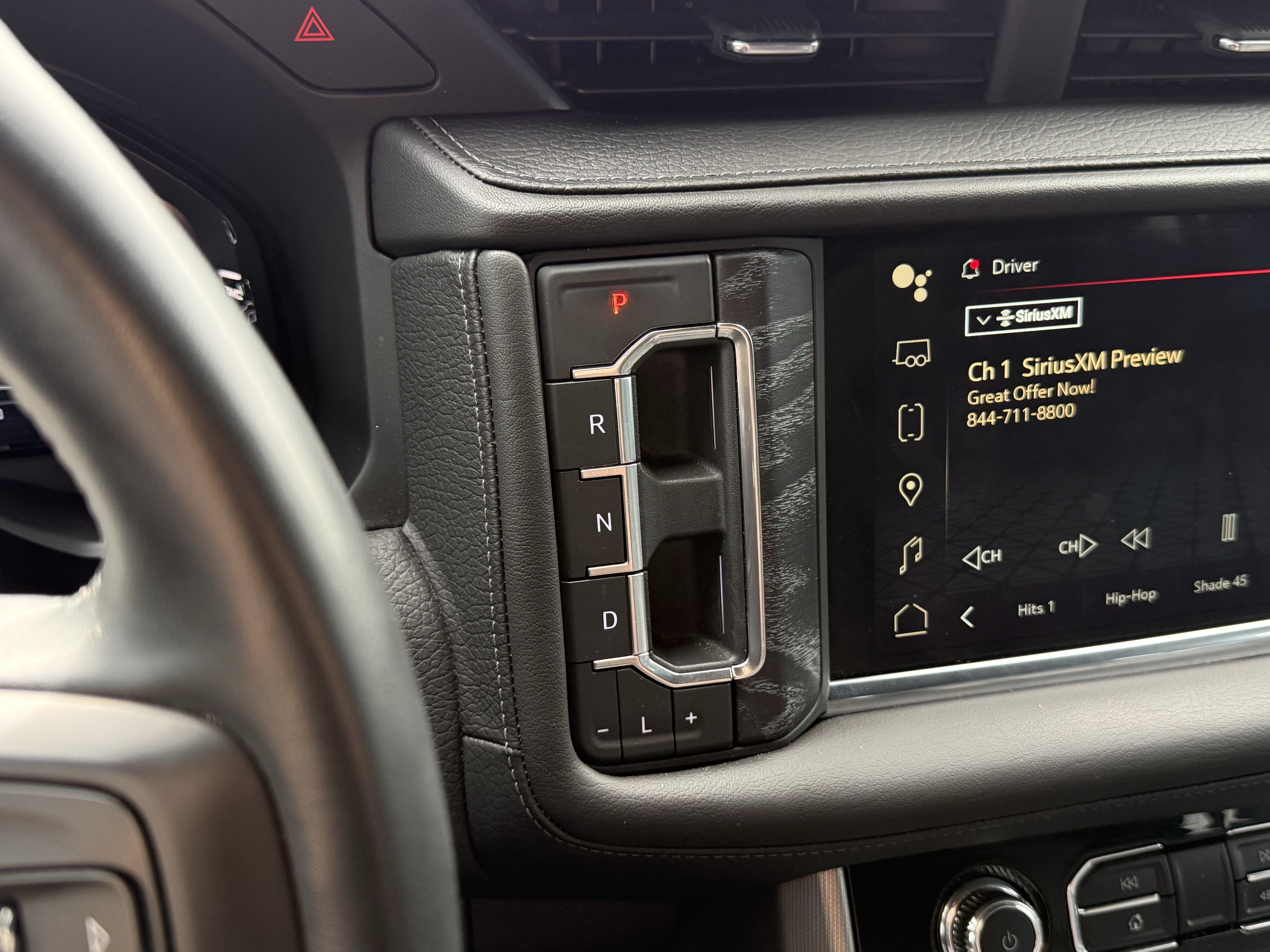 Used 2023 GMC Yukon Denali AWD/4WD image 15
