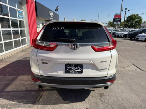 Used 2018 Honda CR-V Touring image 6