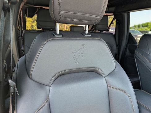 Used 2024 Ford Bronco Badlands image 17