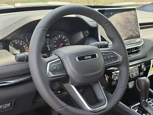 New 2026 Jeep Compass Limited AWD/4WD image 8