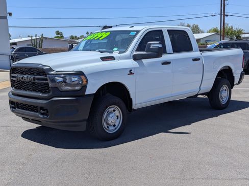 Used 2024 RAM 2500 Tradesman image 5