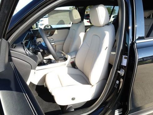 New 2026 Mercedes-Benz GLB 250 image 24