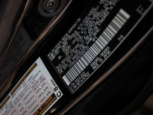 Used 2012 Toyota 4Runner Limited AWD/4WD image 60