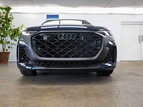 Used 2026 Audi RS Q8 performance AWD/4WD image 29