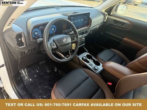 Used 2025 Ford Bronco Sport Outer Banks image 31
