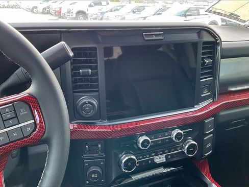 New 2025 Ford F250 Lariat w/ Lariat Ultimate Package image 6