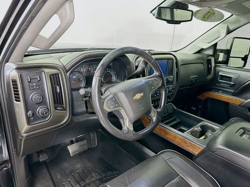 Used 2017 Chevrolet Silverado 2500 High Country w/ Duramax Plus Package image 15