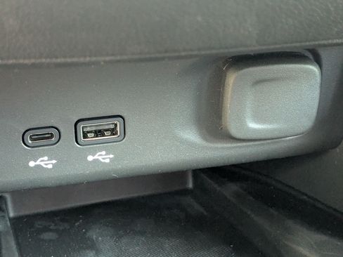 New 2026 Buick Envista Sport Touring w/ Convenience I Package FWD image 19