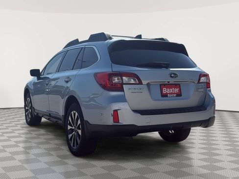 Used 2017 Subaru Outback 2.5i Limited w/ Popular Package #5 AWD/4WD image 9