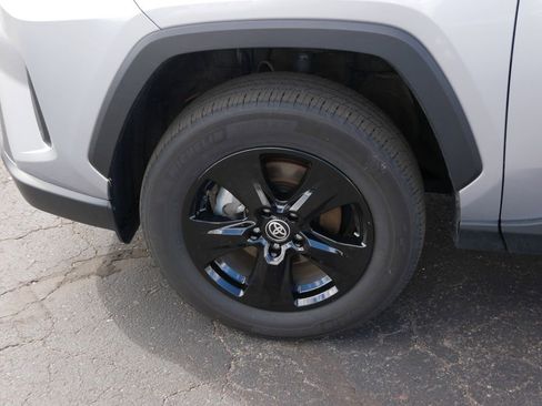 Certified 2025 Toyota RAV4 XLE AWD/4WD image 8
