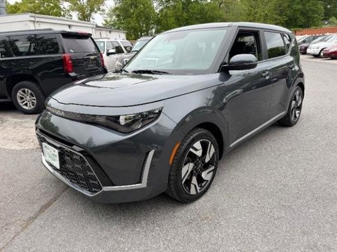 Used 2023 Kia Soul GT-Line FWD image 1