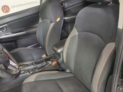 Used 2016 Subaru Crosstrek 2.0i Premium w/ Moonroof Package AWD/4WD image 12