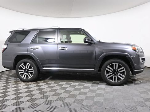 Used 2018 Toyota 4Runner Limited AWD/4WD image 8