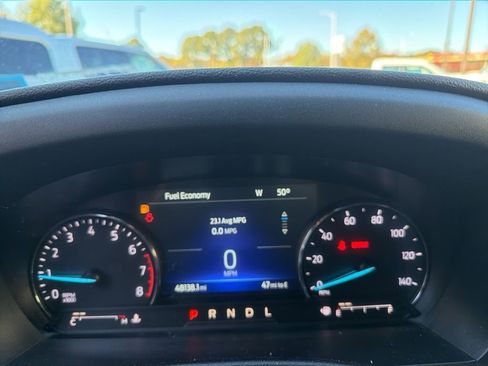 Used 2022 Ford Explorer XLT image 27