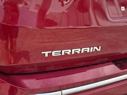Used 2019 GMC Terrain Denali w/ Advanced Safety Package FWD image 11