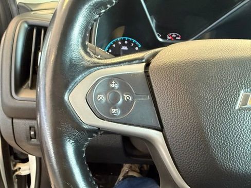 Used 2018 Chevrolet Colorado LT w/ LT Convenience Package image 19