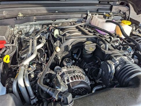 New 2025 Jeep Gladiator Sport image 31