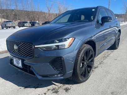 New 2026 Volvo XC60 B5 Ultra w/ Protection Package Premier