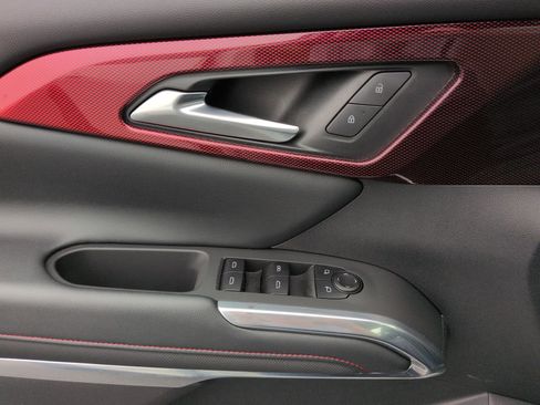 Certified 2025 Chevrolet Traverse Z71 w/ Enhanced Driving Package image 24