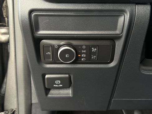Used 2021 Ford F150 XL w/ STX Appearance Package AWD/4WD image 11
