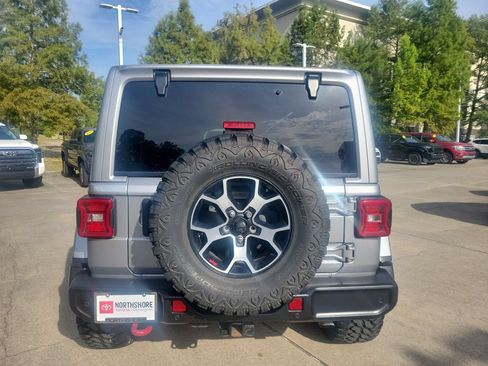 Used 2021 Jeep Wrangler Unlimited Rubicon AWD/4WD image 5